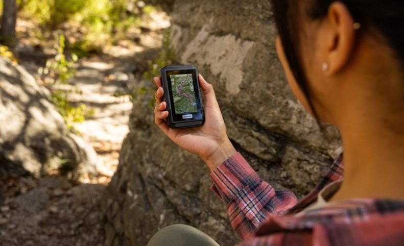 گارمین eTrex Touch معرفی شد؛ مسیریابی با GPS با شارژدهی یک ماهه