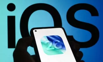 توسعه iOS 26.0.1 با هدف رفع باگهای کلیدی
