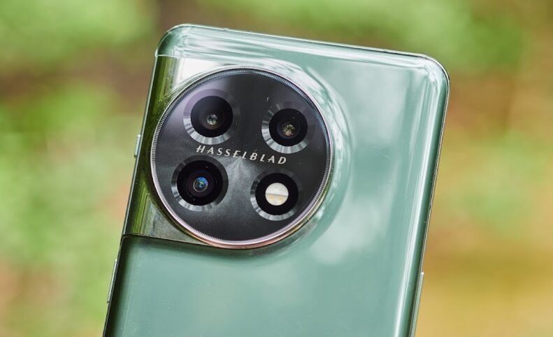 وان‌ پلاس به همکاری پنج‌ساله خود با Hasselblad پایان داد
