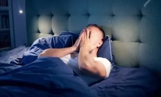 تأثیر بی‌خوابی بر زوال عقل