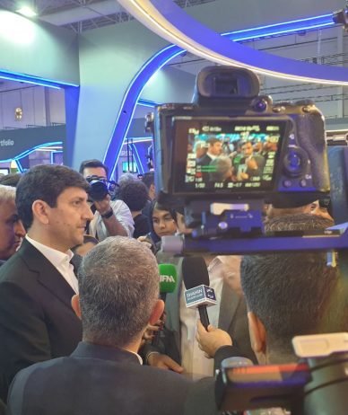 وزیر ارتباطات قول داد: بهبود کیفیت خدمات اپراتورها تا شب عید