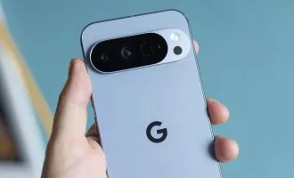 نمایشگر پیکسل ۱۰ پرو XL