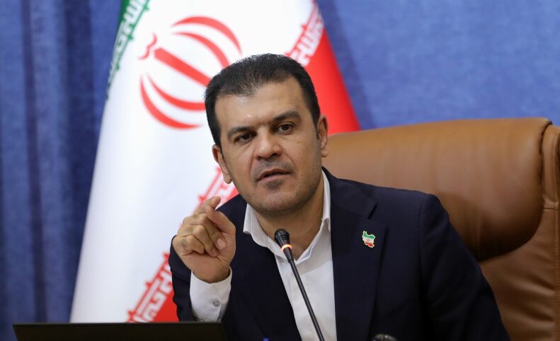 مخالفت دولت با تغییر مرجع نظارت بر تاکسی‌های اینترنتی: به بخش خصوصی اعتماد داریم