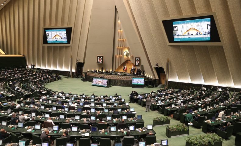 نمایندگان مجلس به فعالیت سازمان ملی هوش مصنوعی رای دادند
