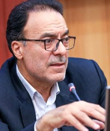 نماینده مجلس: دریافت هزینه برای اتصال کد ملی به کد پستی خلاف قانون است
