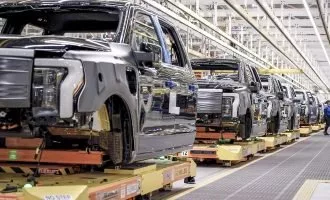 فورد F-150 لایتنینگ