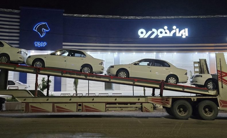 بیش از شش میلیون نفر در مرحله جدید ثبت نام ایران خودرو شرکت کردند