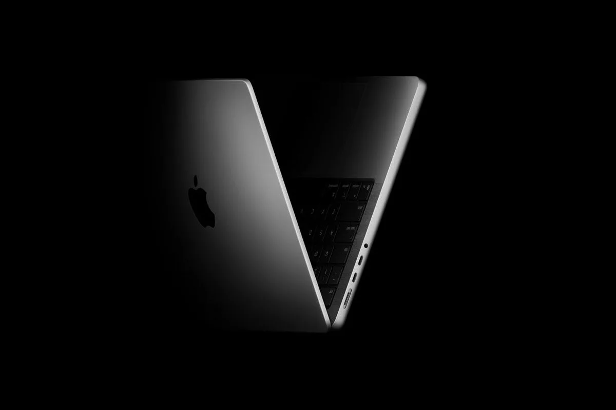 اپل مک بوک پرو M5
