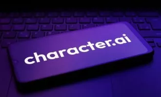 ممنوعیت Character.AI برای افراد زیر ۱۸ سال