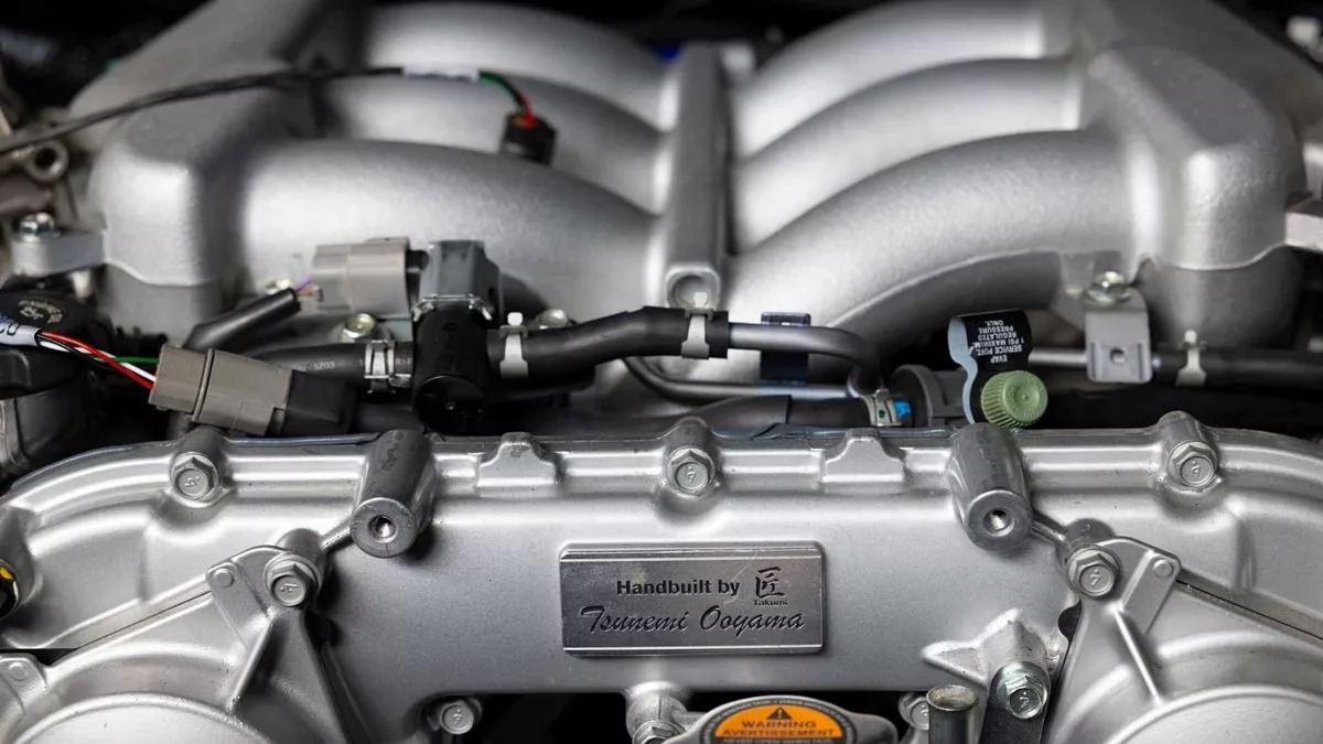 موتور شش سیلندر