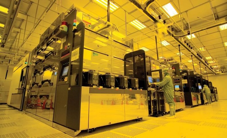 نگاهی به درون کارخانه محرمانه TSMC؛ محل تولید پیشرفته‌ترین تراشه‌های جهان [تماشا کنید]