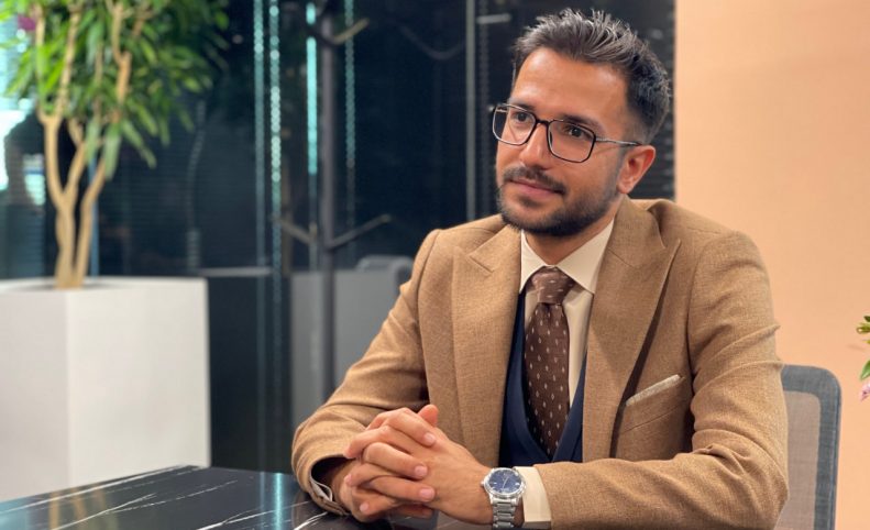 مدیر حقوقی اسنپ‌فود: رأی شورای محترم رقابت از لحاظ حقوقی هنوز لازم‌الاجرا نیست
