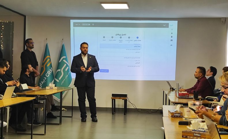 دیدار از دستیار هوش مصنوعی آیدا رونمایی کرد