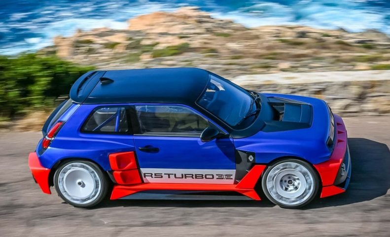 رنو ۵ Turbo 3E تحول بزرگی در فناوری خودروهای برقی ایجاد می‌کند