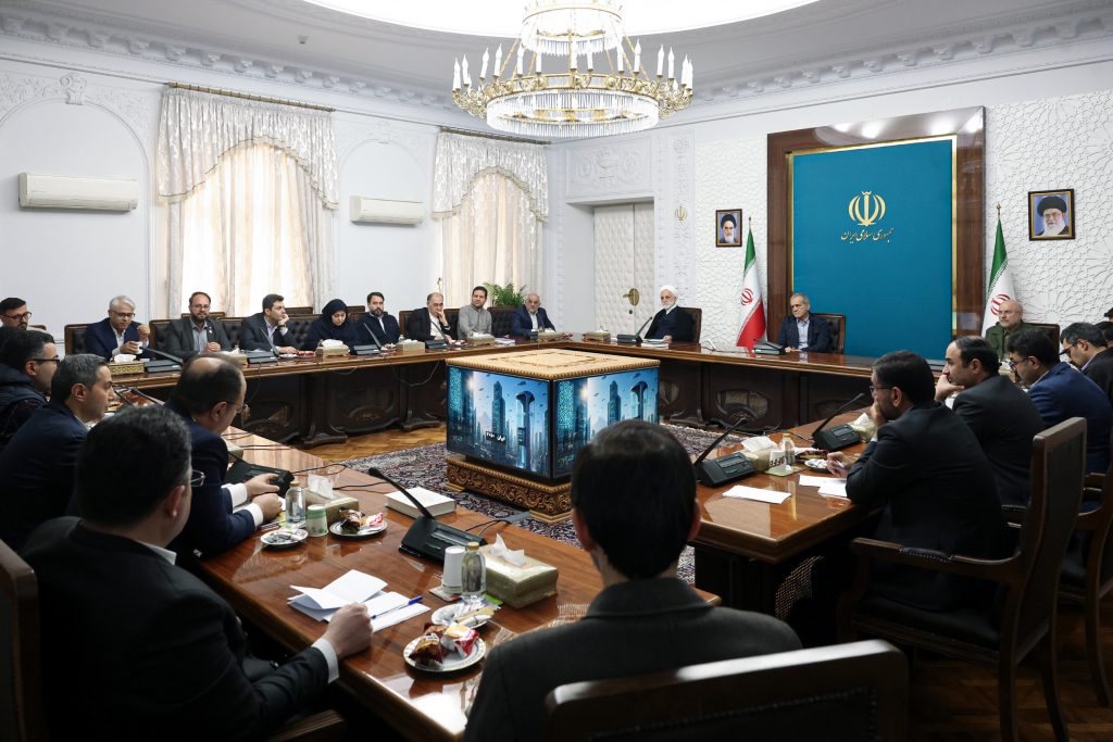 خواسته‌های مدیران اقتصاد دیجیتال از سران قوا: رفع فیلترینگ، امنیتی‌زدایی، سرمایه‌گذاری سالانه ۲ میلیارد دلاری