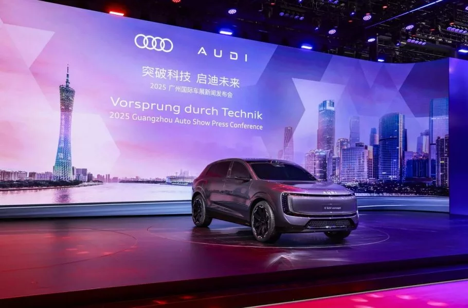 AUDI E SUV