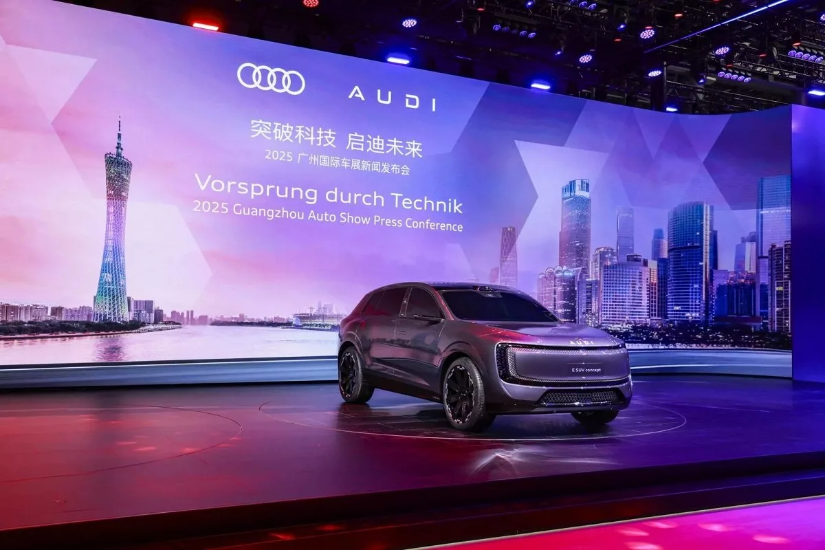 AUDI E SUV