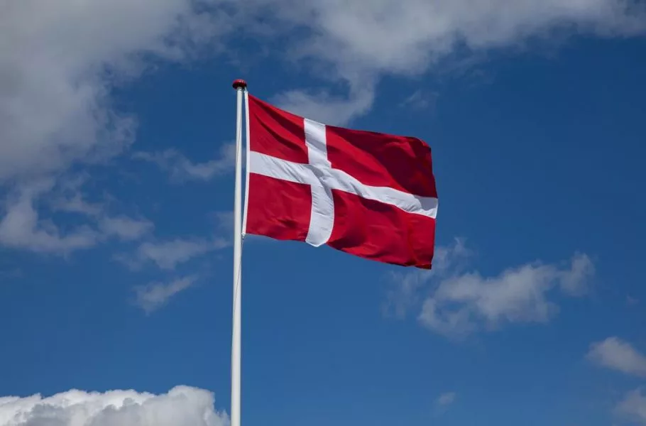 پرچم کشور دانمارک