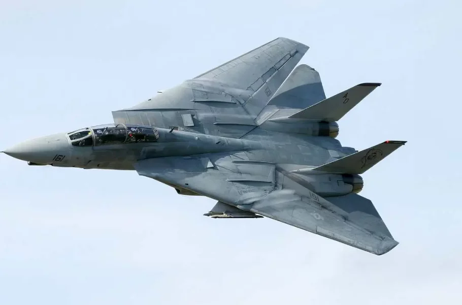 جلوتر از اینتل؛ اولین ریزپردازنده واقعی جهان تراشه‌ای برای F-14 تامکت آمریکا بود