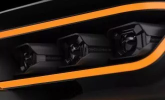 چراغ‌های خودرو