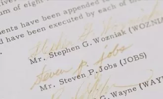 اسناد تأسیس اپل