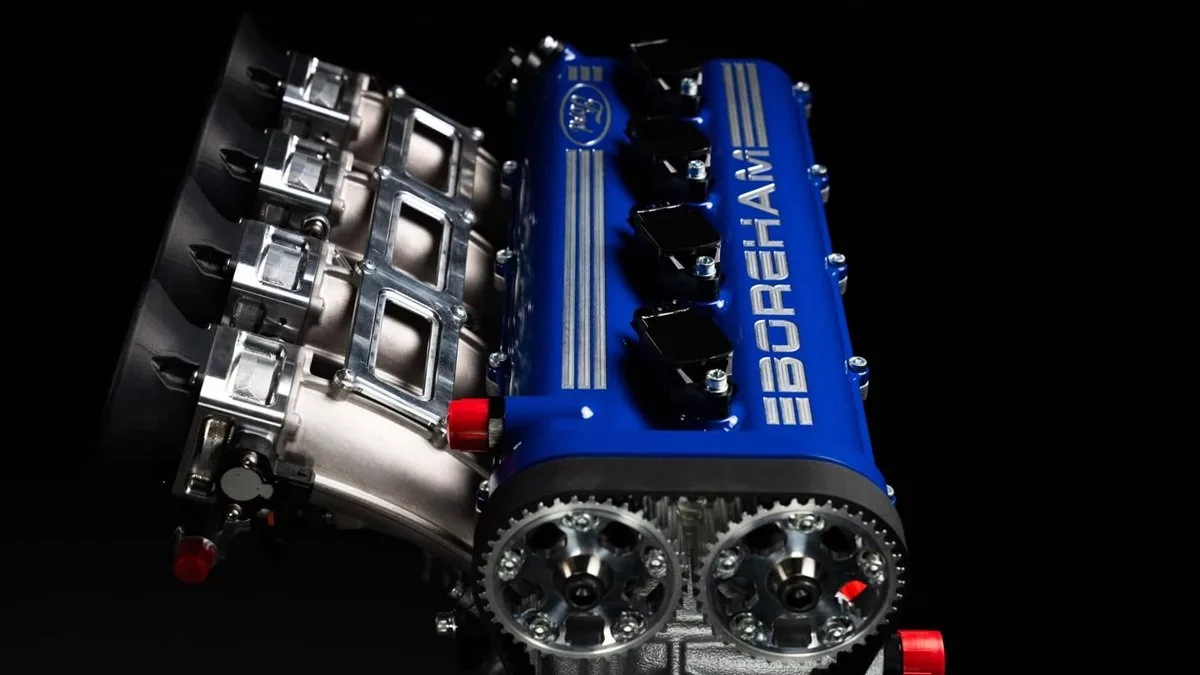 موتور چهارسیلندر بورهام تا ۱۰,۰۰۰ دور در دقیقه کار می‌کند
