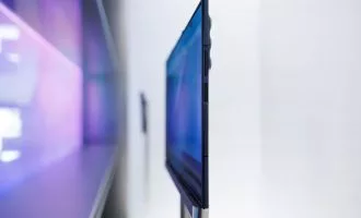 گلکسی زد TriFold