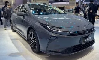 تویوتا کرولا فیس‌لیفت