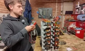 ابتکار با باتری ویپ‌های مصرف شده