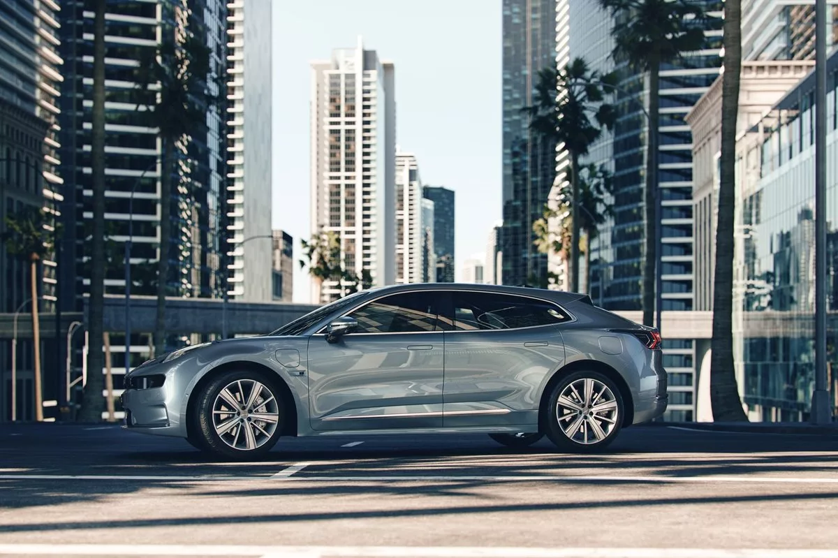 برند خودروسازی چینی زیکر برای رقابت با آئودی و بی‌ام‌و وارد بریتانیا می‌شود