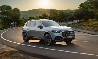 مرسدس بنز GLB