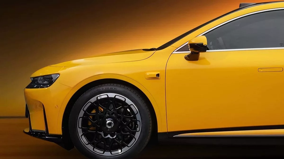 اسمارت #۶ معرفی شد؛ بزرگ‌ترین خودرو این برند با بردی شگفت‌انگیز