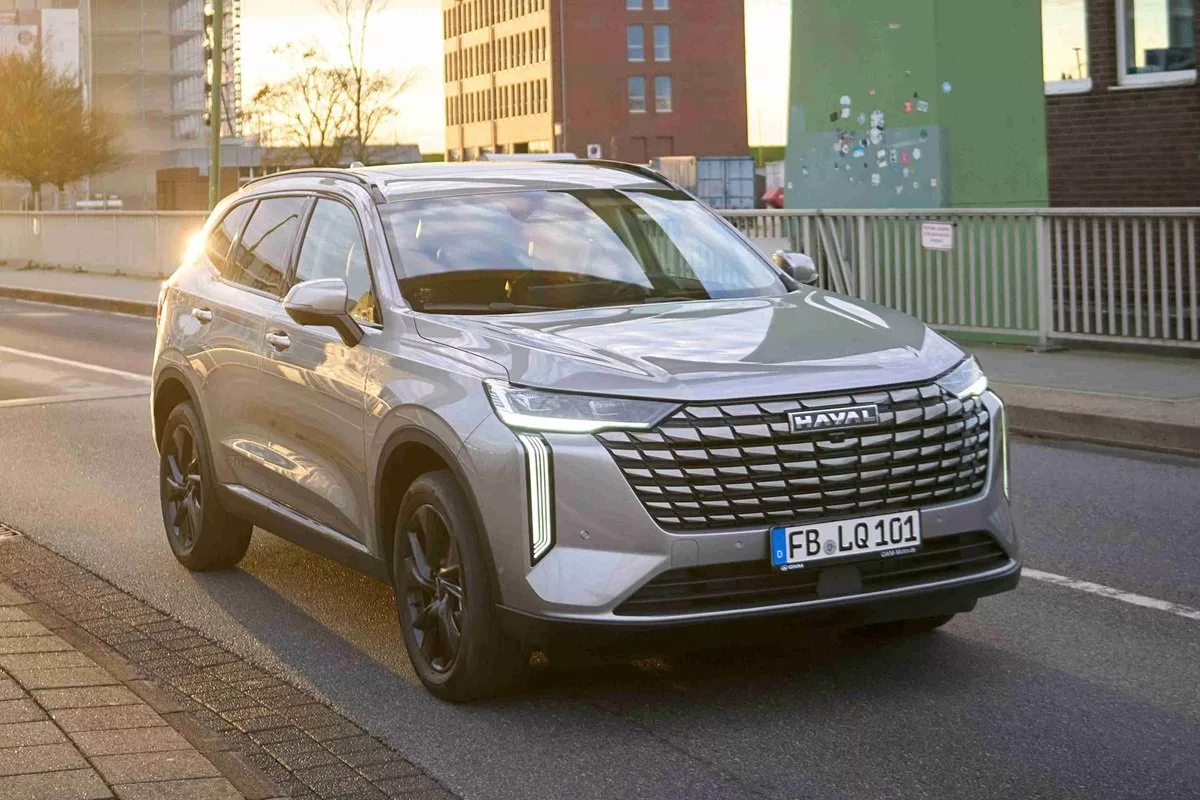 هجوم گریت‌وال به قلب اروپا؛ آغاز فروش هاوال H6 با قیمت ۲۸ هزار یورو در آلمان