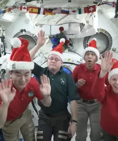 کریسمس در ایستگاه فضایی بین‌المللی