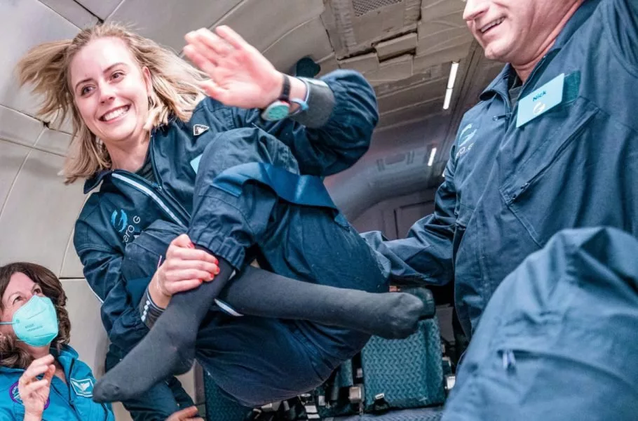 تجربه بی‌وزنی توس یک فرد دارای ناتوانی حرکتی