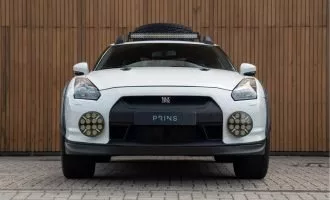 نیسان GT-R آفرودی
