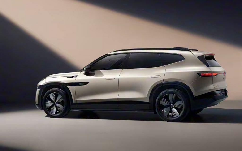 فولکس &zwnj;واگن ID.Unyx 08