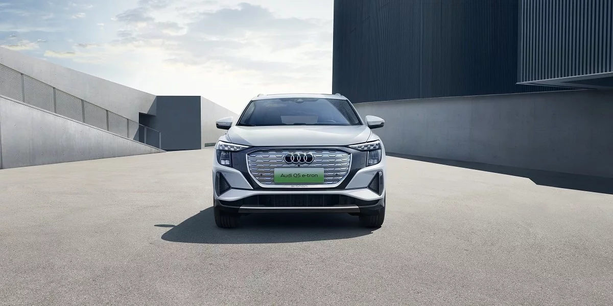 جهش یک میلیارد تومانی قیمت آئودی Q5 ئی‌ترون؛ موج گرانی به خودروهای برقی رسید [دی ۱۴۰۴]