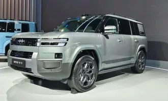 بی‌وای‌دی Ti7