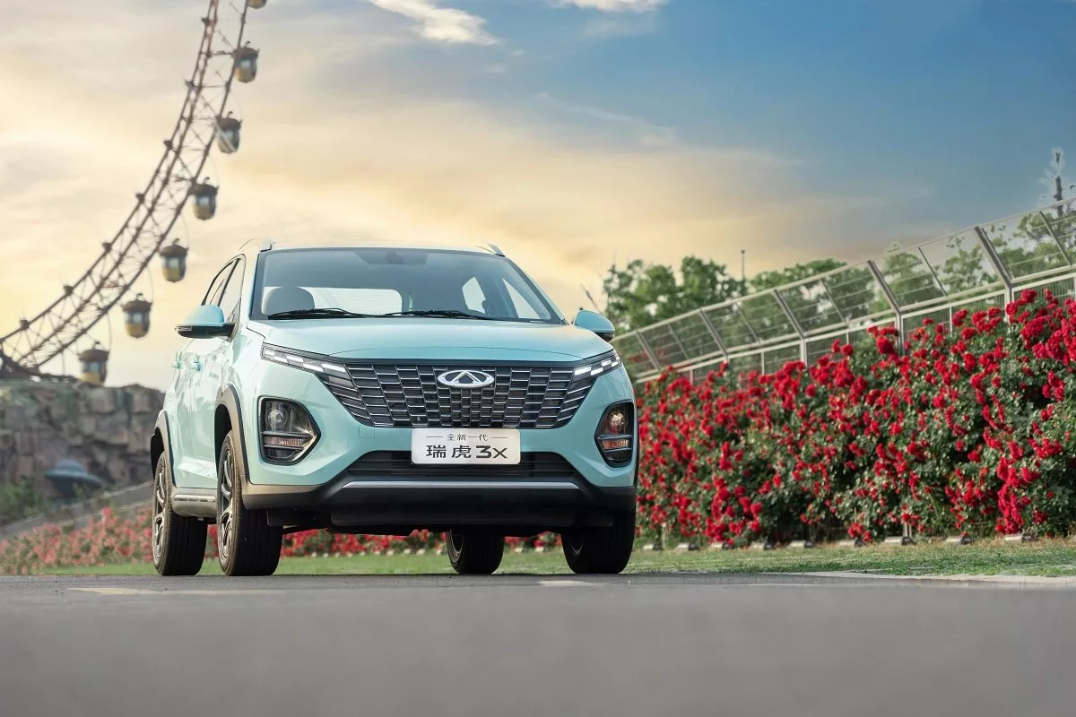 آغاز فروش ام‌ وی ام X33 کراس اتوماتیک از امروز [آذر ۱۴۰۴]