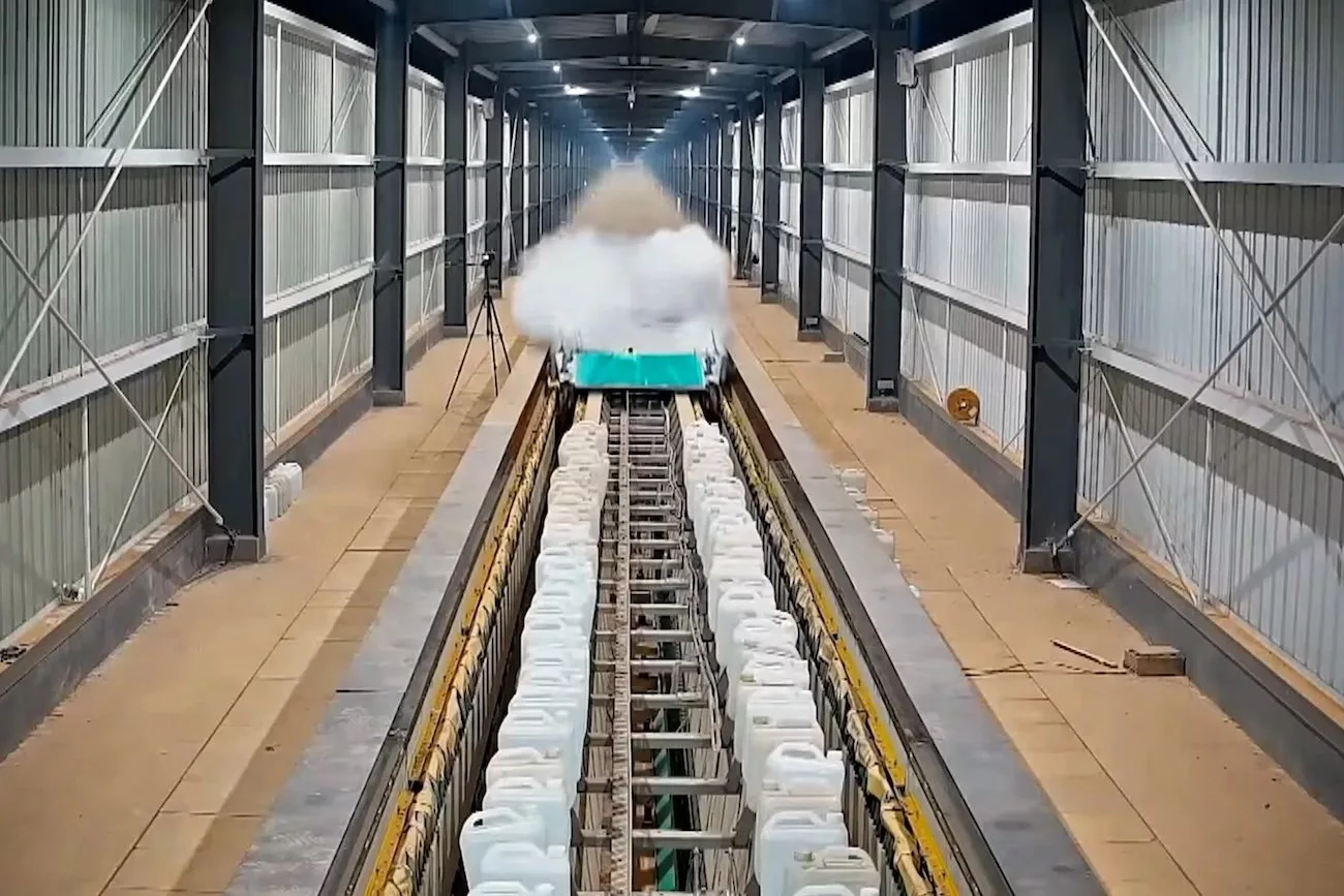 رکورد سیستم قطار مغناطیسی چین: شتاب‌گیری از صفر تا ۷۰۰ کیلومتربرساعت در ۲ ثانیه [تماشا کنید]