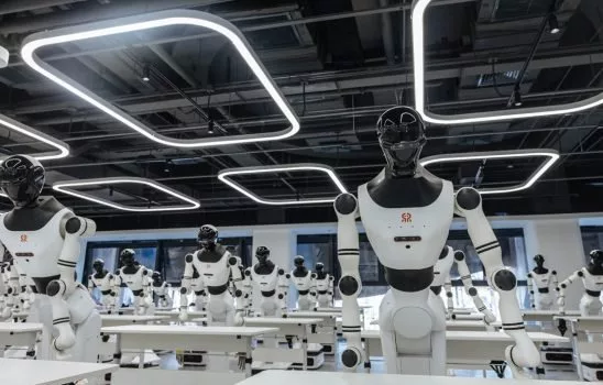 مدرسه ربات‌های انسان‌نما در چین