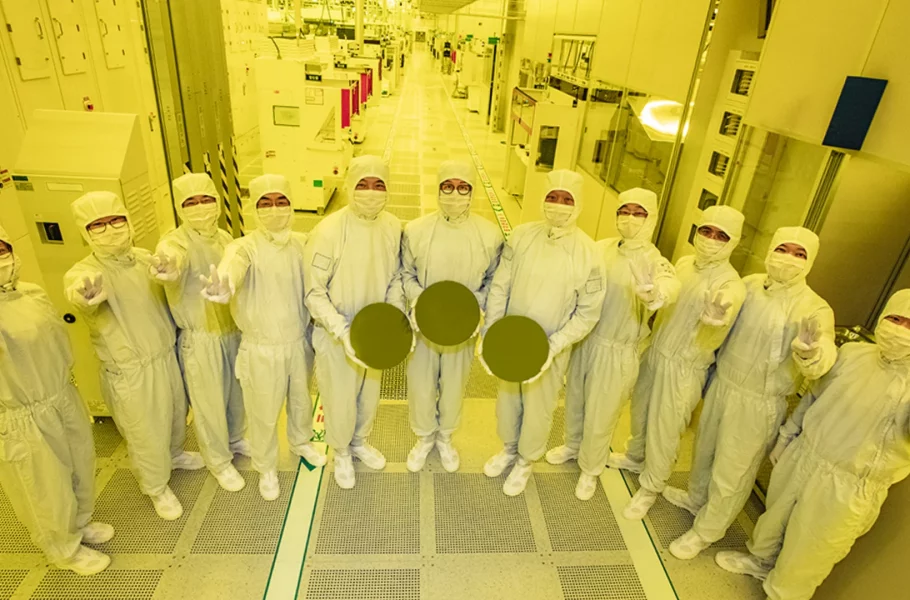 احتمال واگذاری تولید تراشه‌های هوش مصنوعی گوگل به سامسونگ