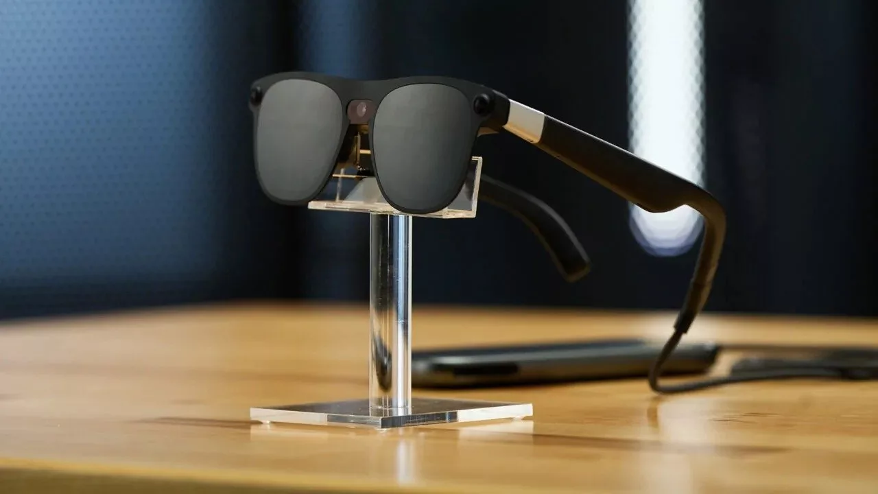 گوگل از Project Aura رونمایی کرد؛ اولین عینک هوشمند با اندروید XR
