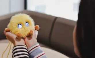 عروسک هوش مصنوعی هواوی