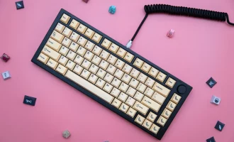 رونمایی لنوو از کیبورد خودشارژ شونده در CES 2026