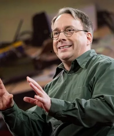 خالق لینوکس و ایلان ماسک