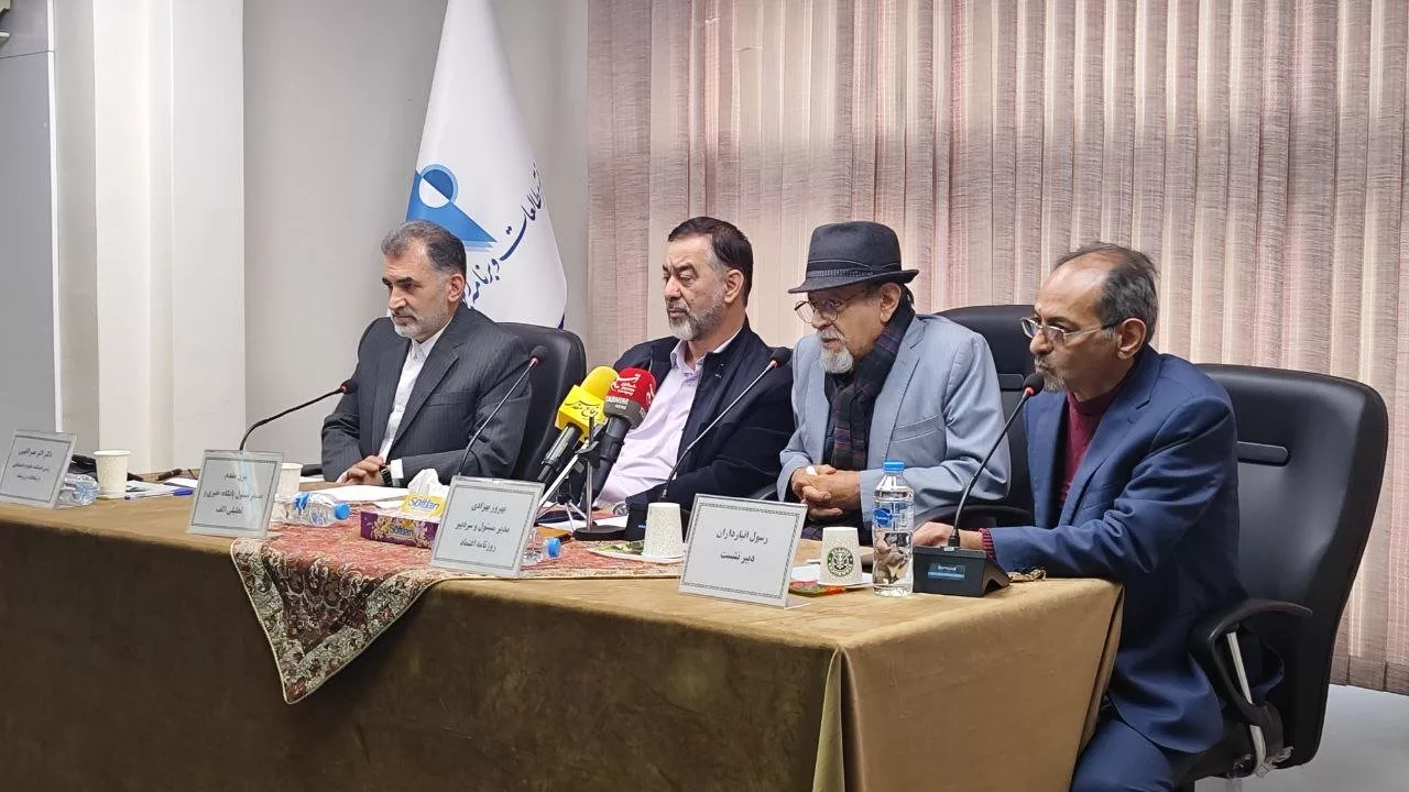 دفاع سه فعال رسانه از تبعیض در برخورداری از اینترنت آزاد: خط سفید حق ماست!