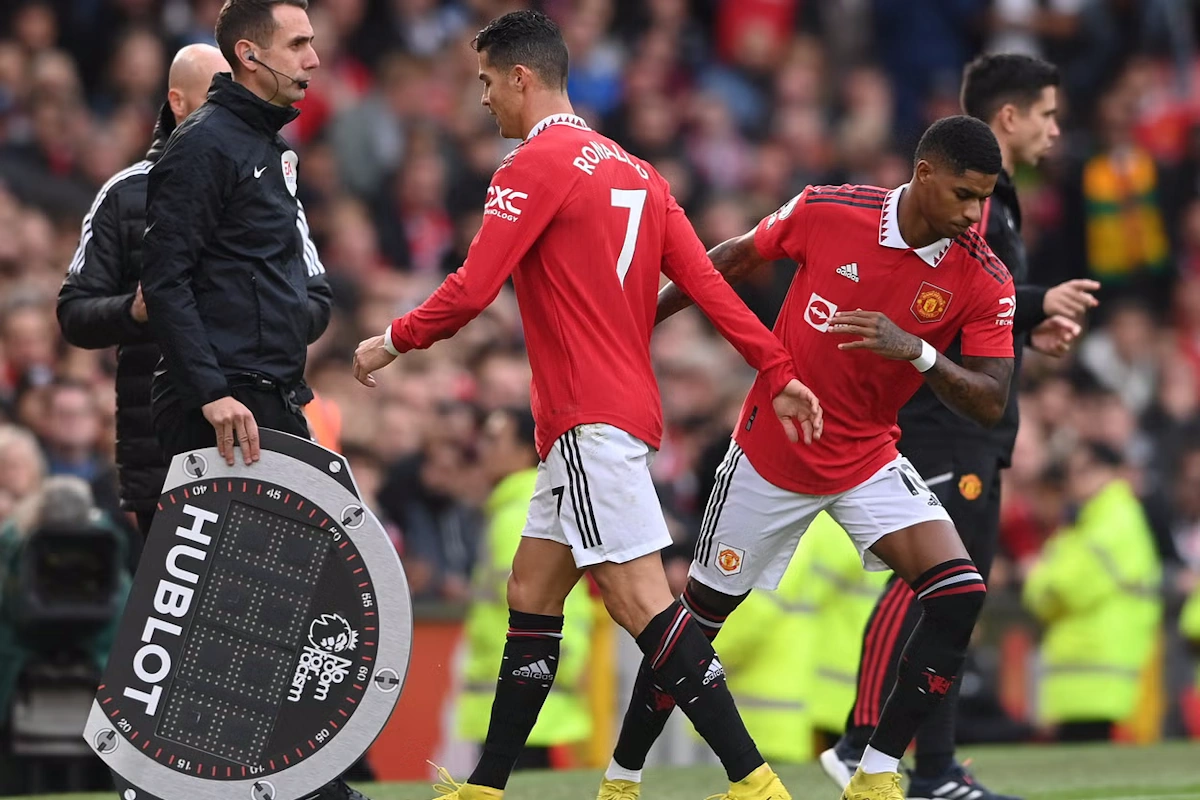 روزیاتو: داستان یک سقوط؛ روایت سرگذشت منچستر یونایتد پس از الکس فرگوسن [قسمت دوم]