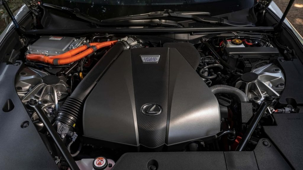 موتور هشت سیلندر